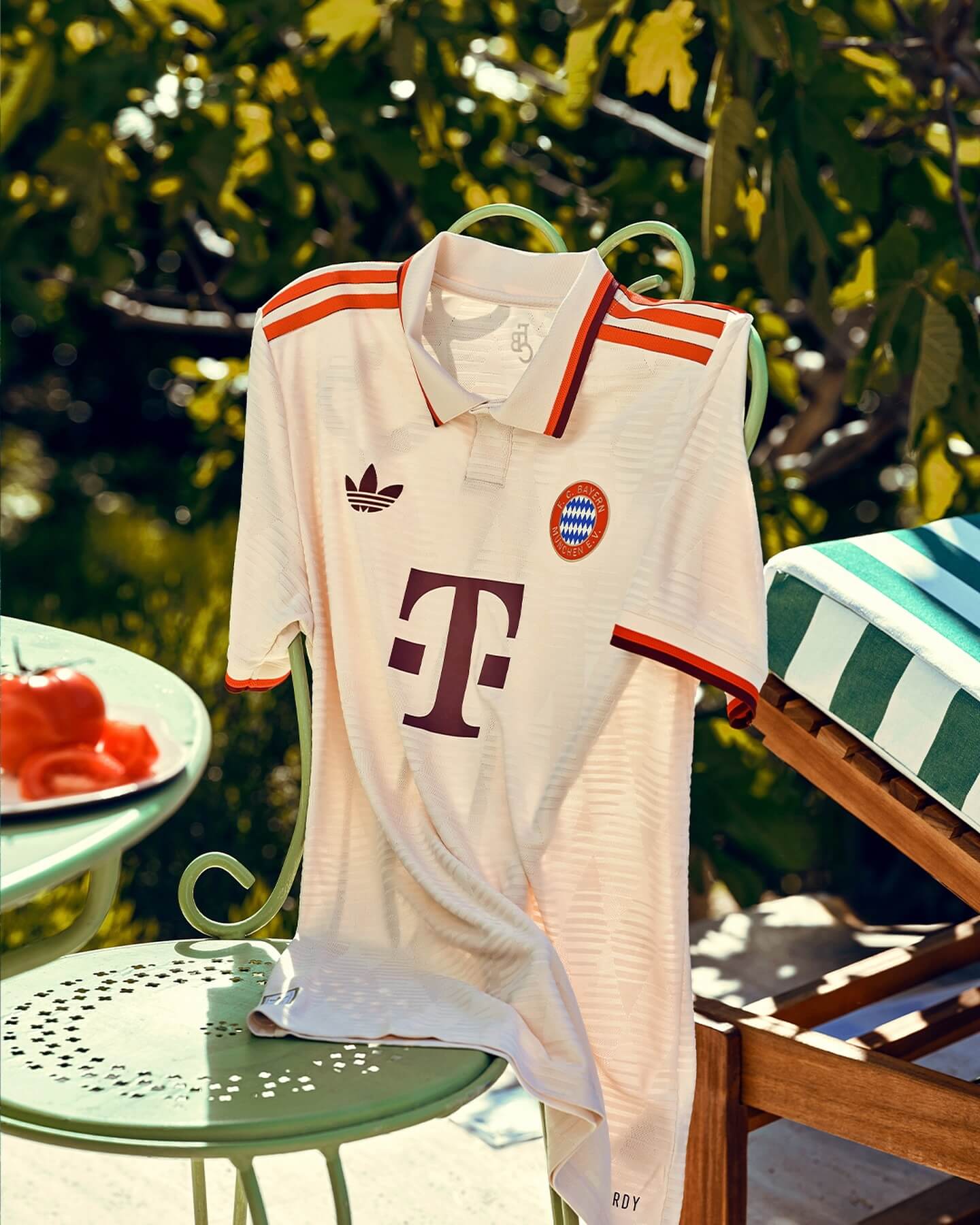 Bayern München Fußballtrikot - Saison 24/25